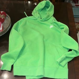 Nike Mens Large Sportswear Club Fleece Pullover Hoodie